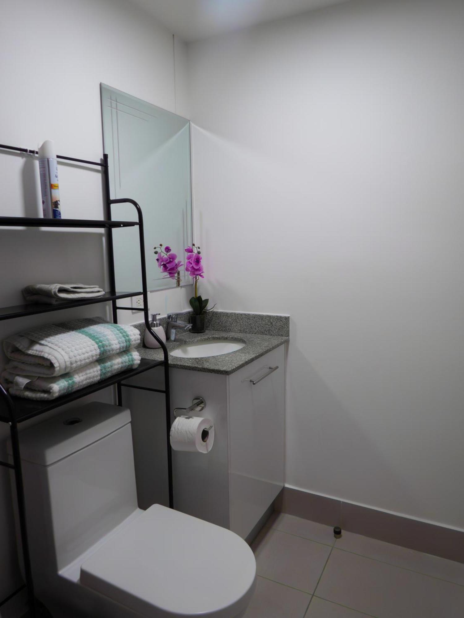 Ifreses, Study Full Equipped Whith Pool, Air- Conditioning, Spectacular View Of The City, Parking With Additional Payment Curridabat Quarto foto
